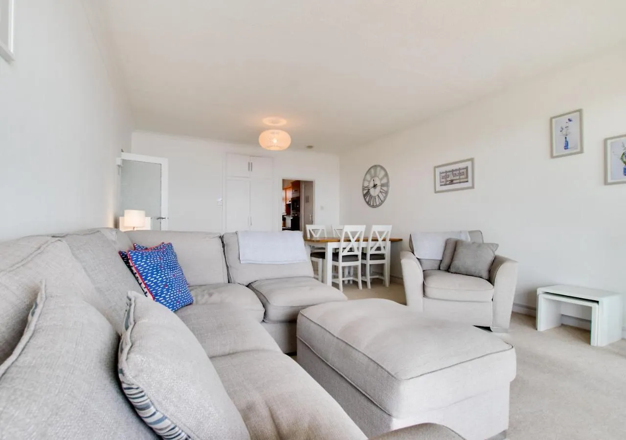 Woodridge Court Apartment Newton   Newton (Glamorgan)